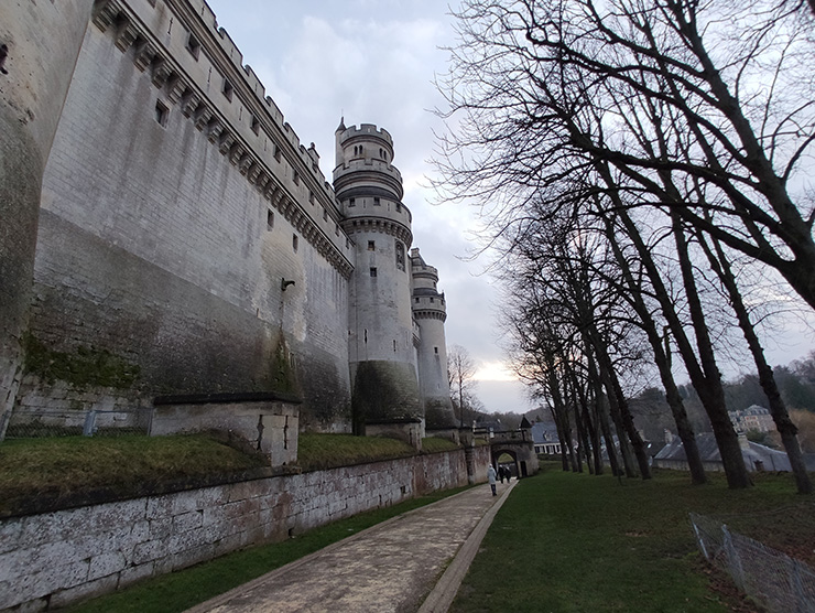 Замок Пьерфон, Франция
